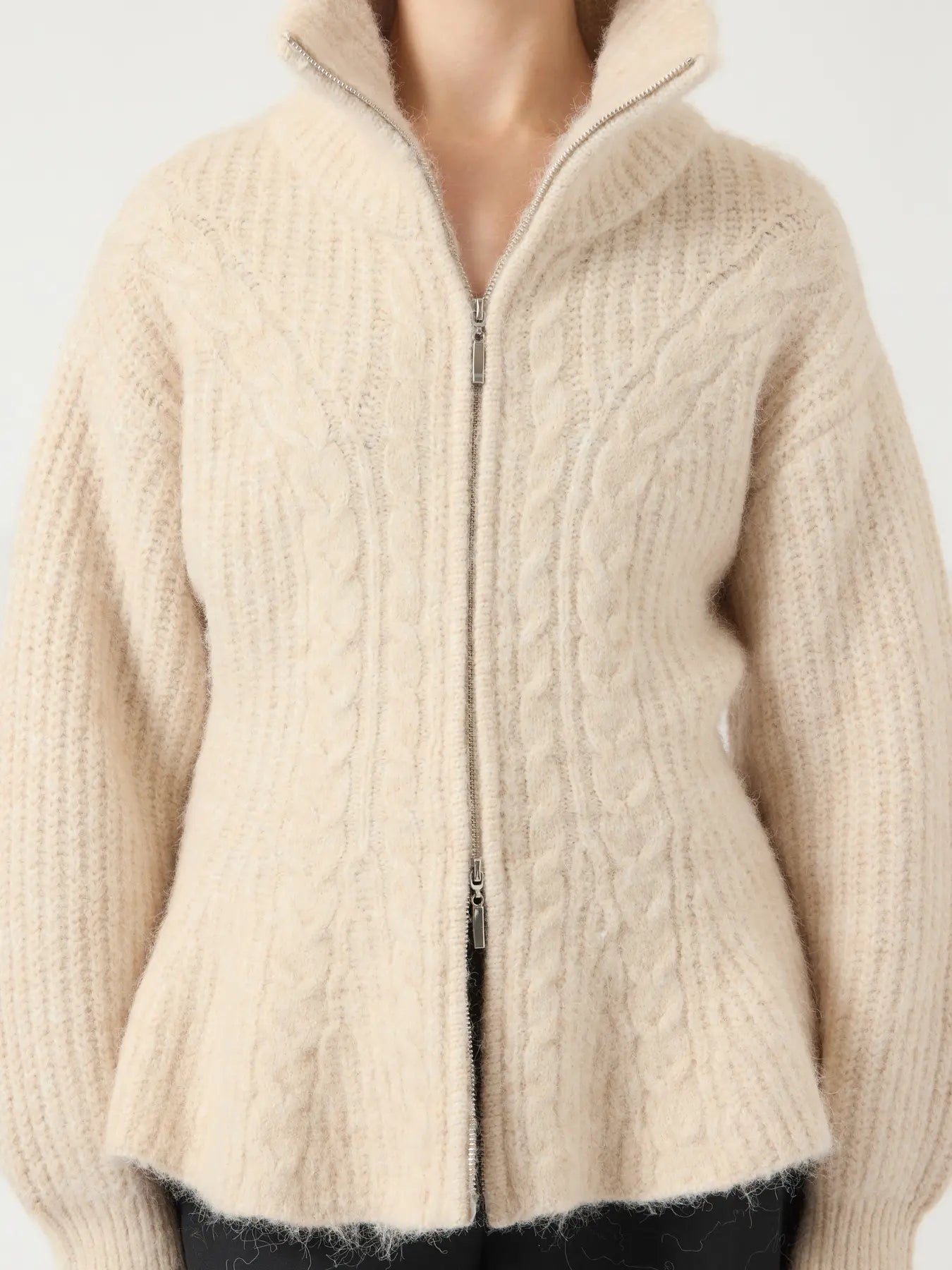 YASZIRA LS CABLE KNIT CARDIGAN