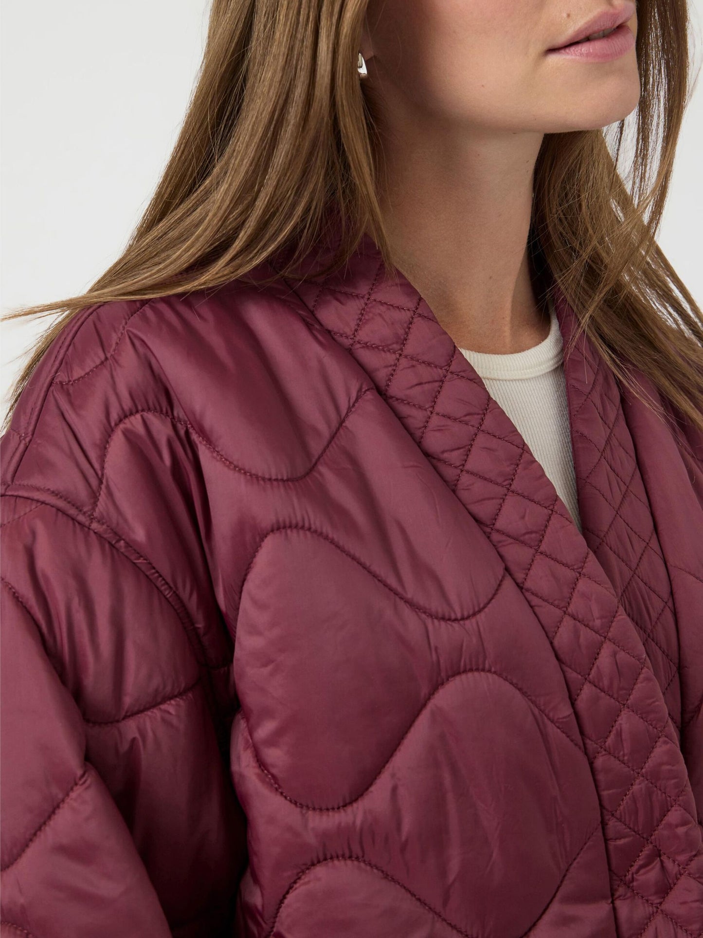 YASTUCCO PADDED QUILTED BURGUNDY JACKET