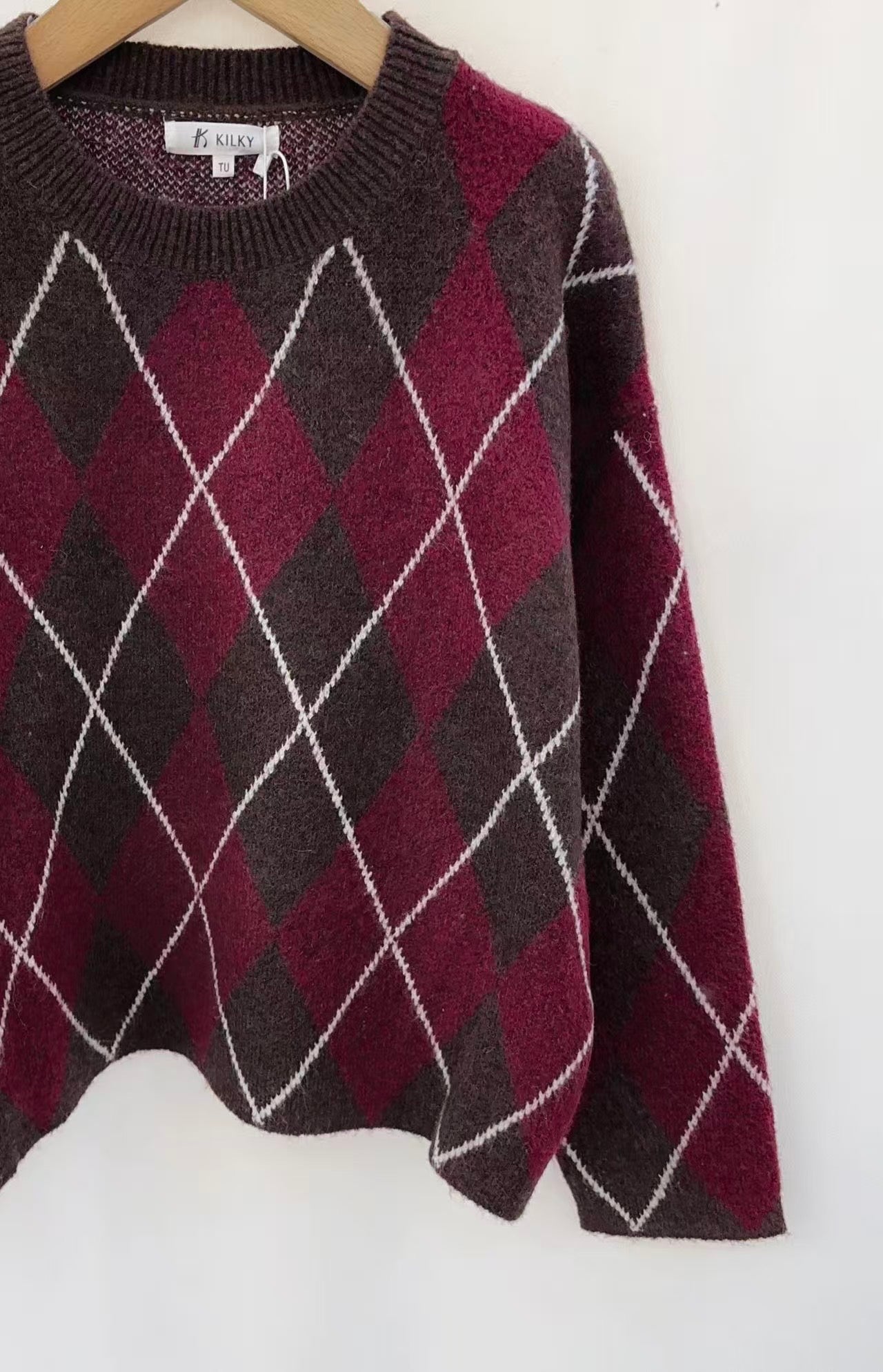 Argyle burgundy & coffee jumper