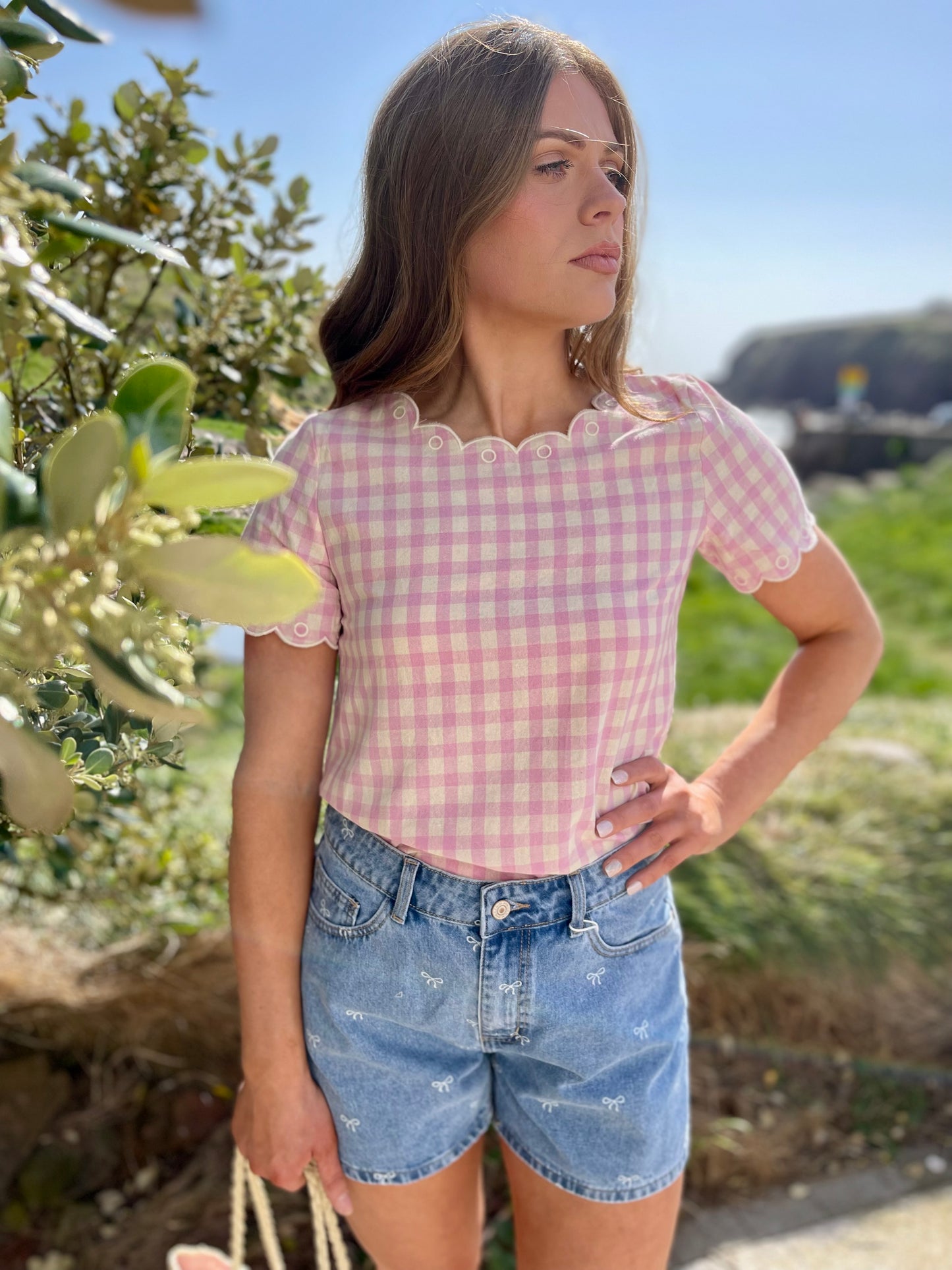 Aoife pink gingham scalloped top