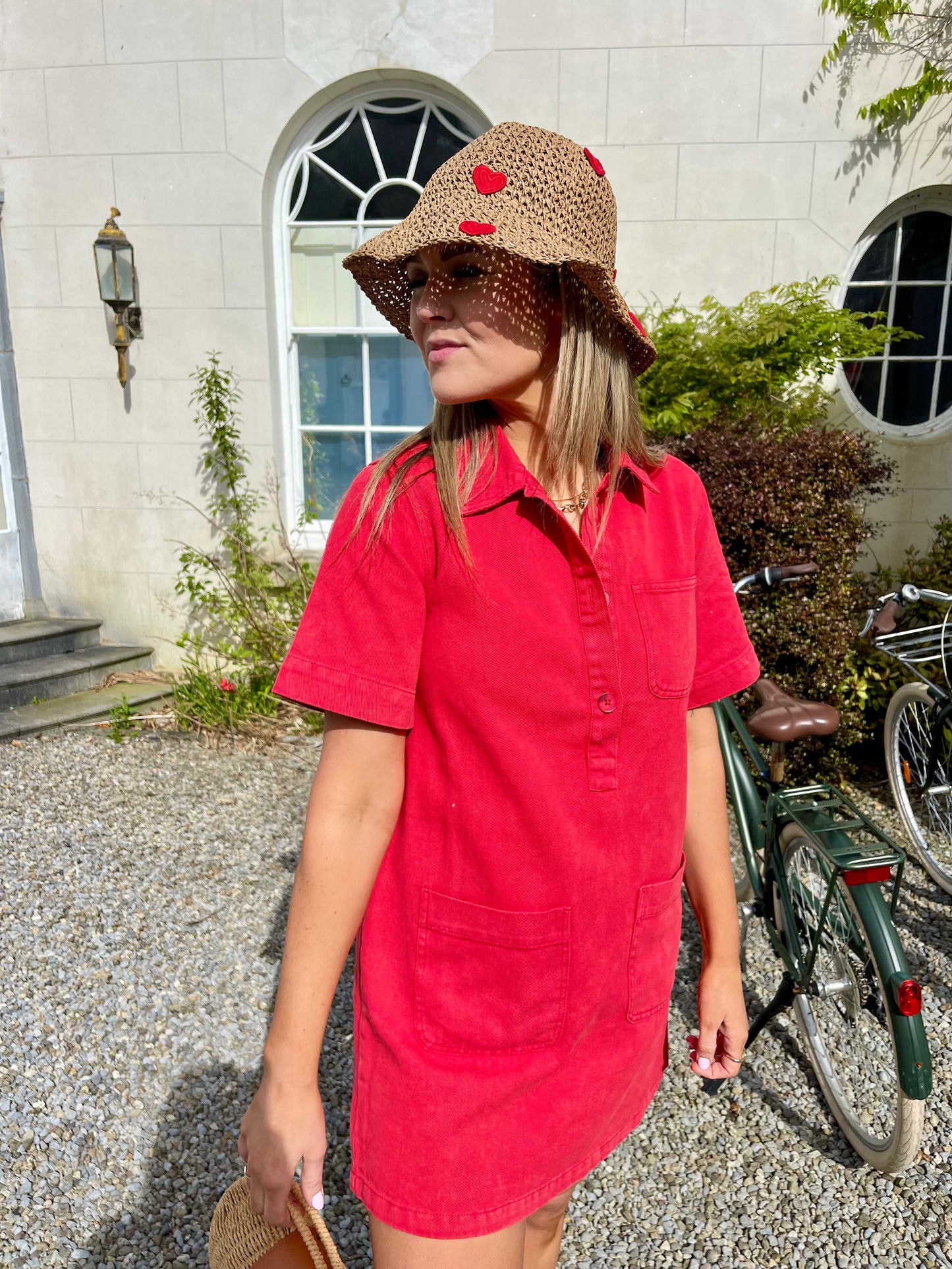 Red heart straw bucket hat