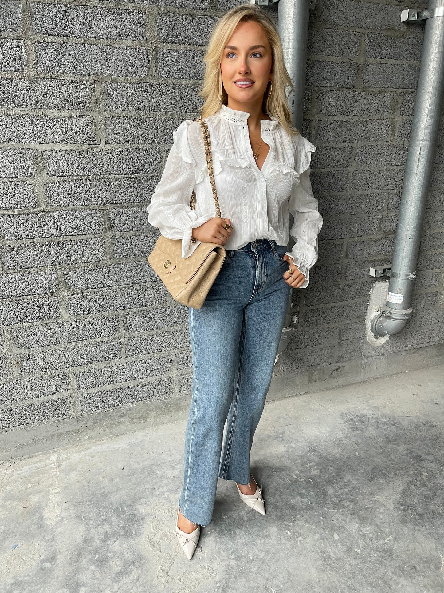 Blue vintage wash straight leg jeans