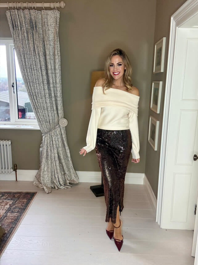 YASPIO HW LONG chocolate brown sequin skirt