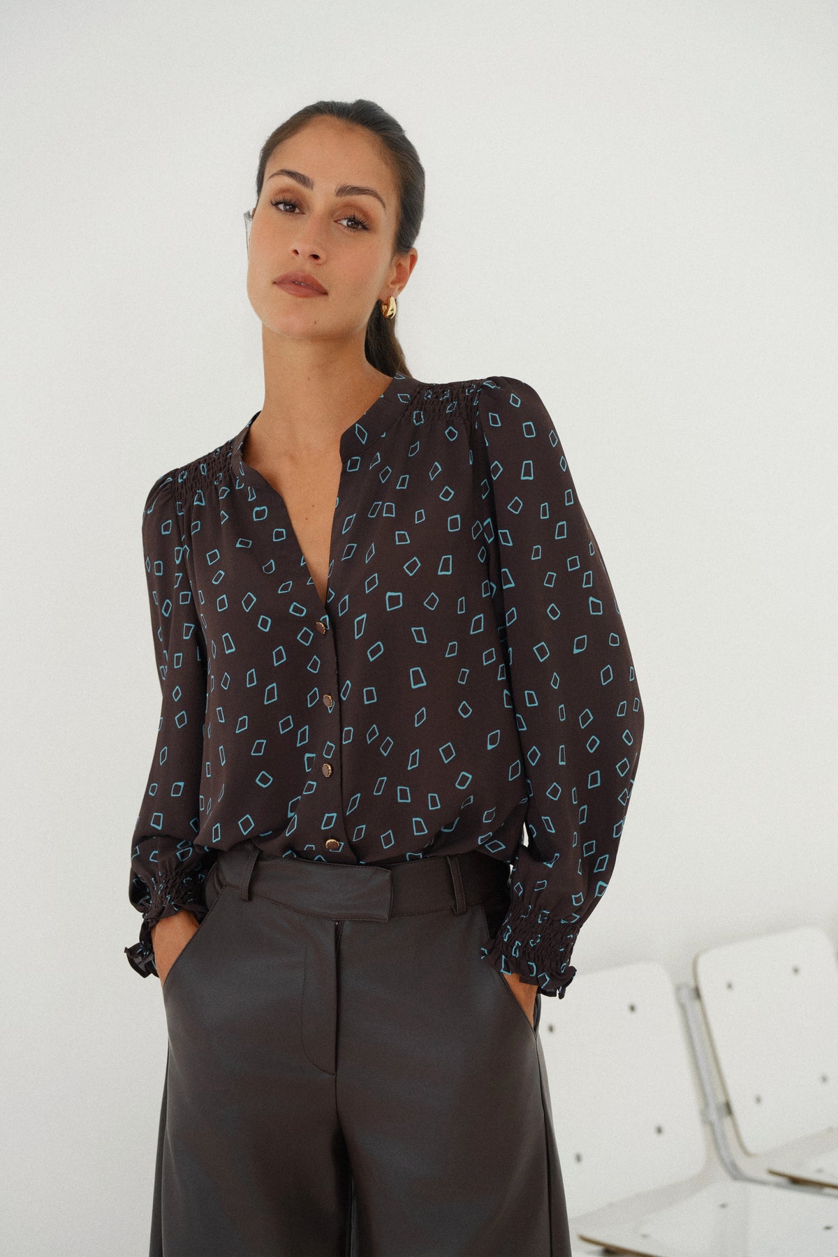 Freya brown Bermuda leather trousers