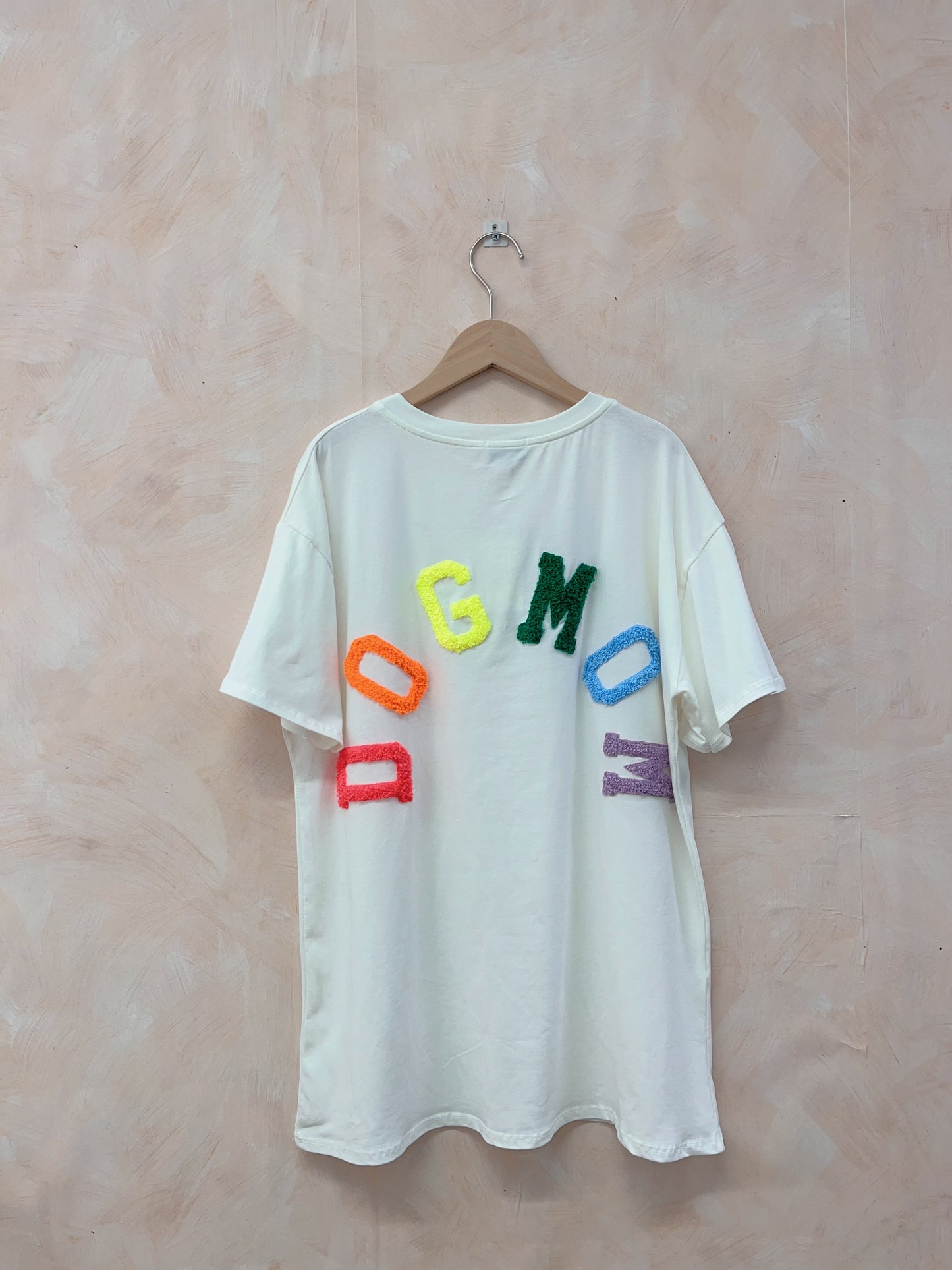 Dog mom white tshirt