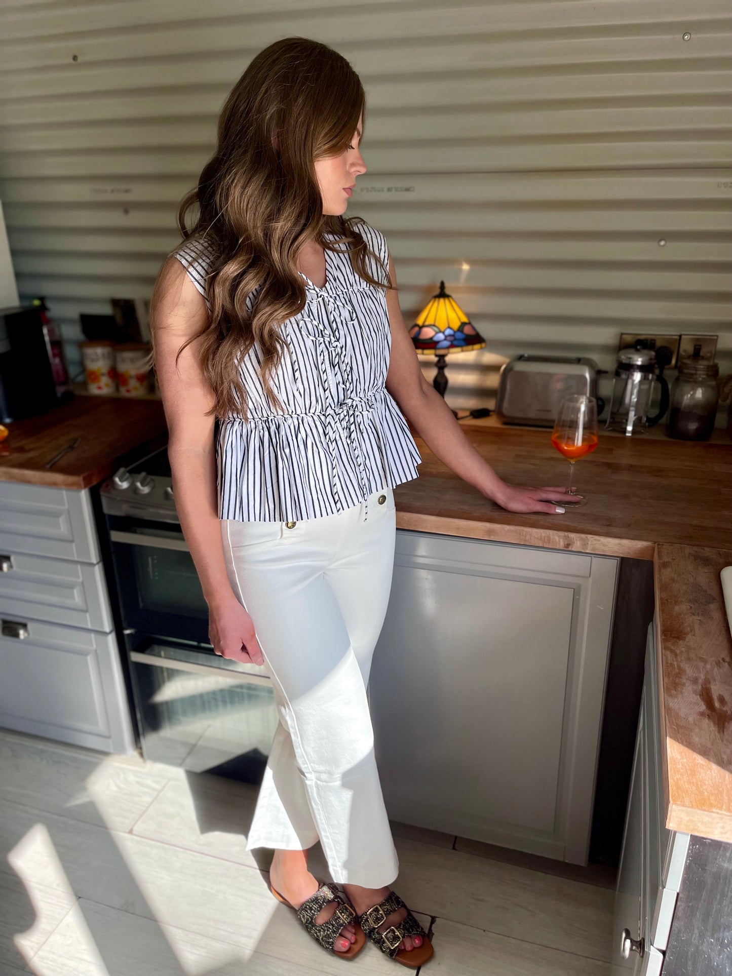 YASEBBA SLEEVELESS Stripe top - white with black stripe