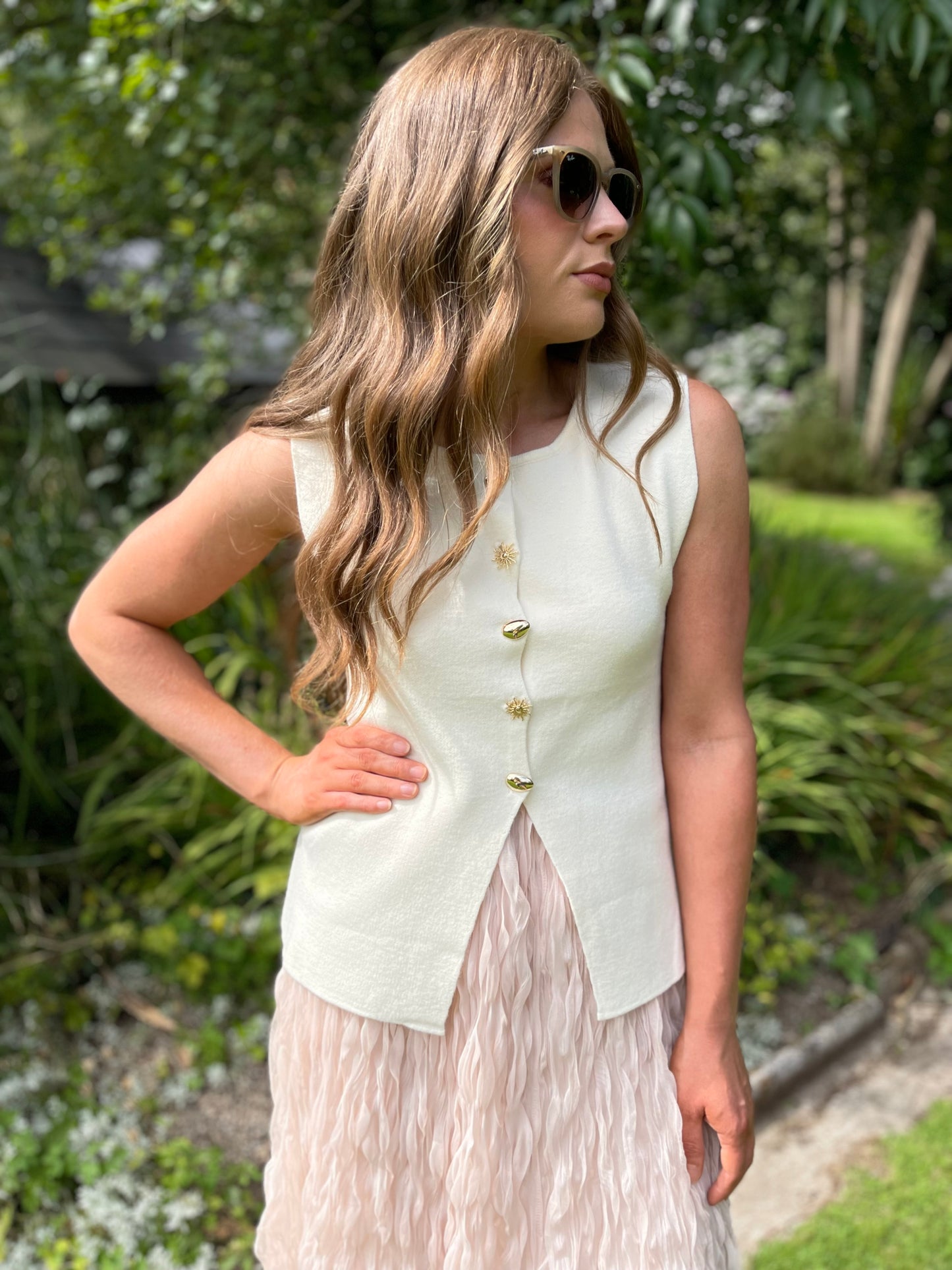 Ada cream waistcoat sun gold buttons