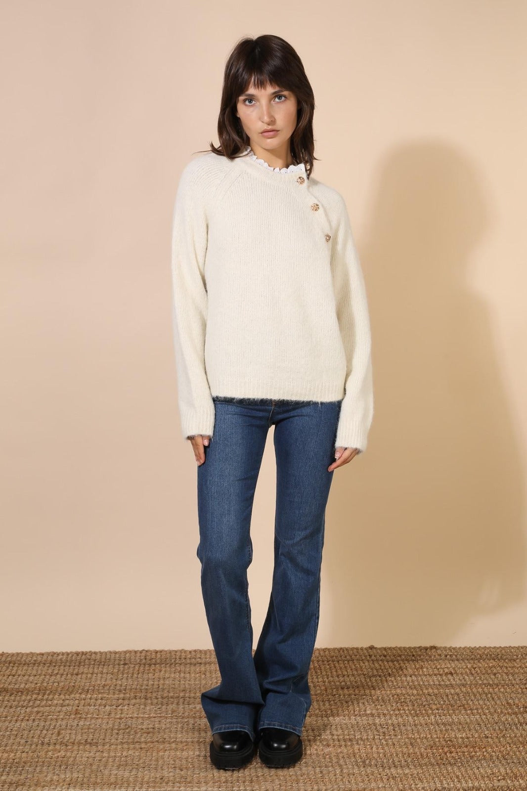 Sophia jumper with lace collar and buttons