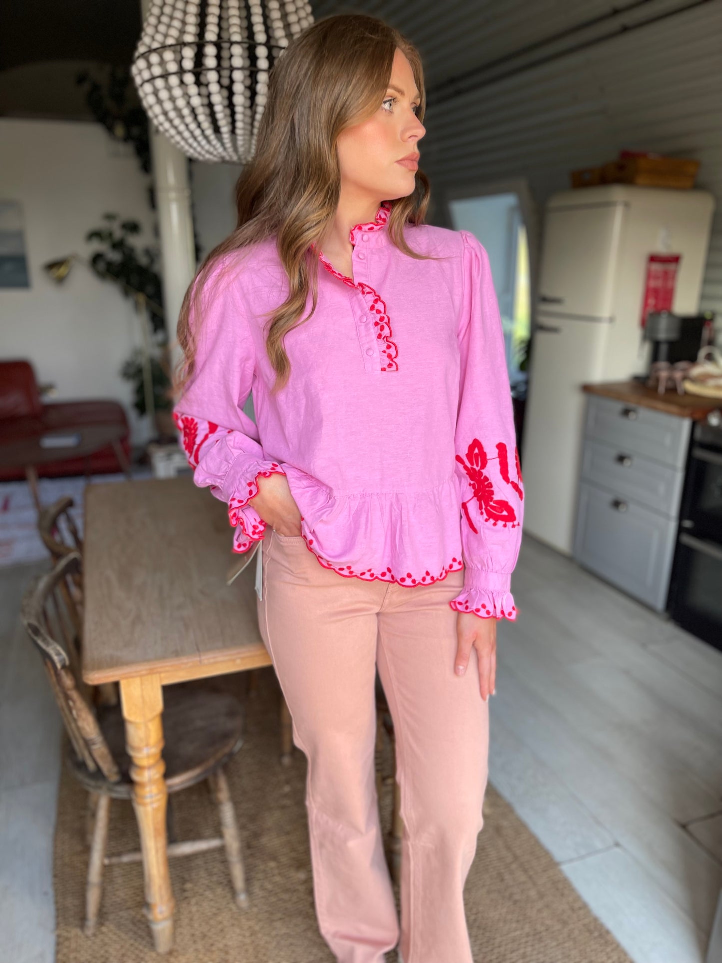 YASBRIMU LONG SLEEVED pink and red blouse