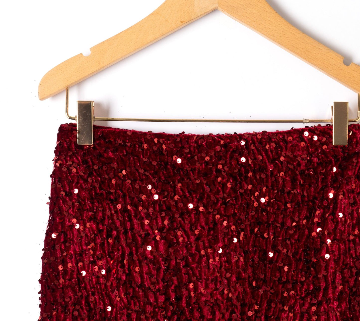 Quinlan burgundy sequin skirt