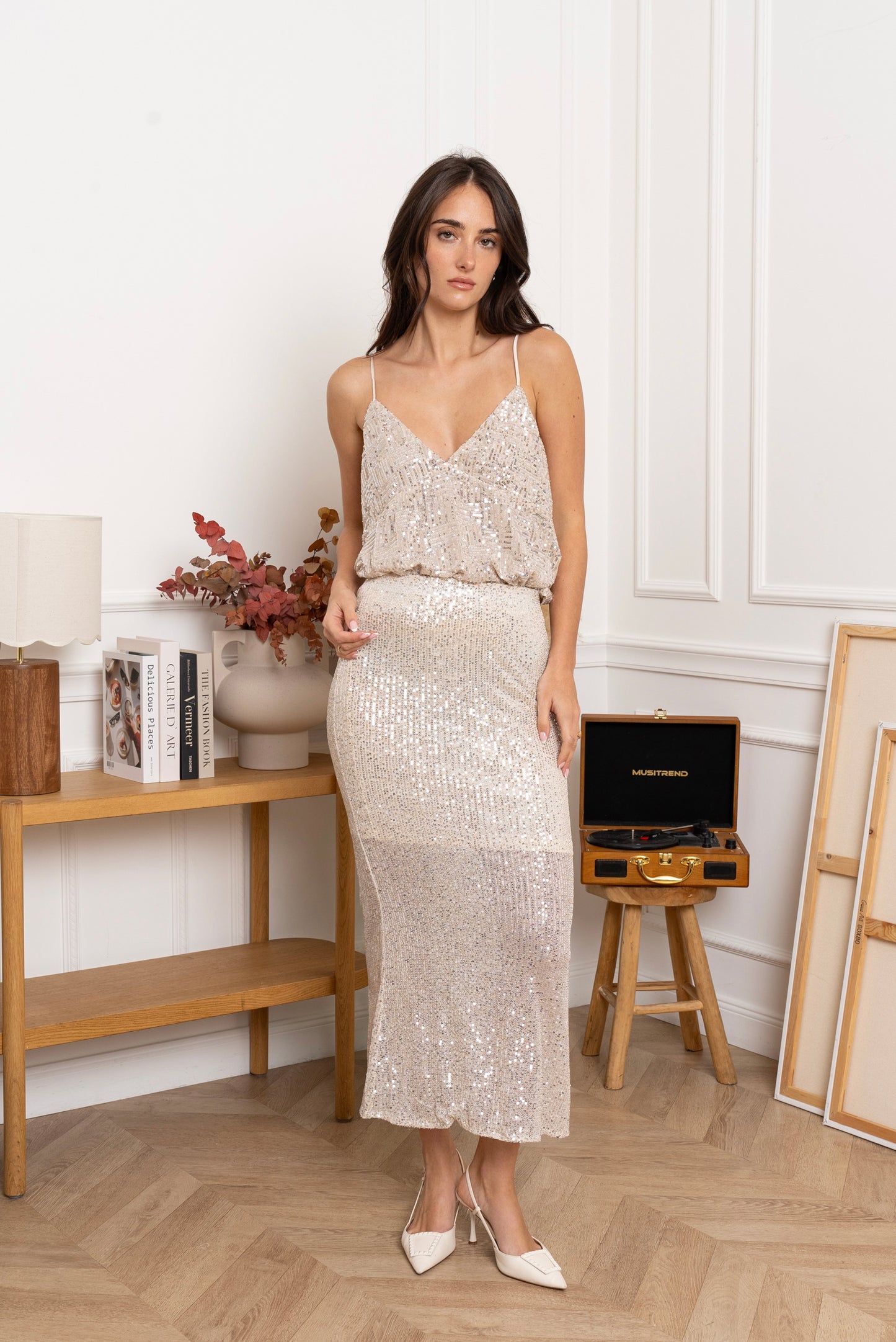 Beth gold sequin skirt