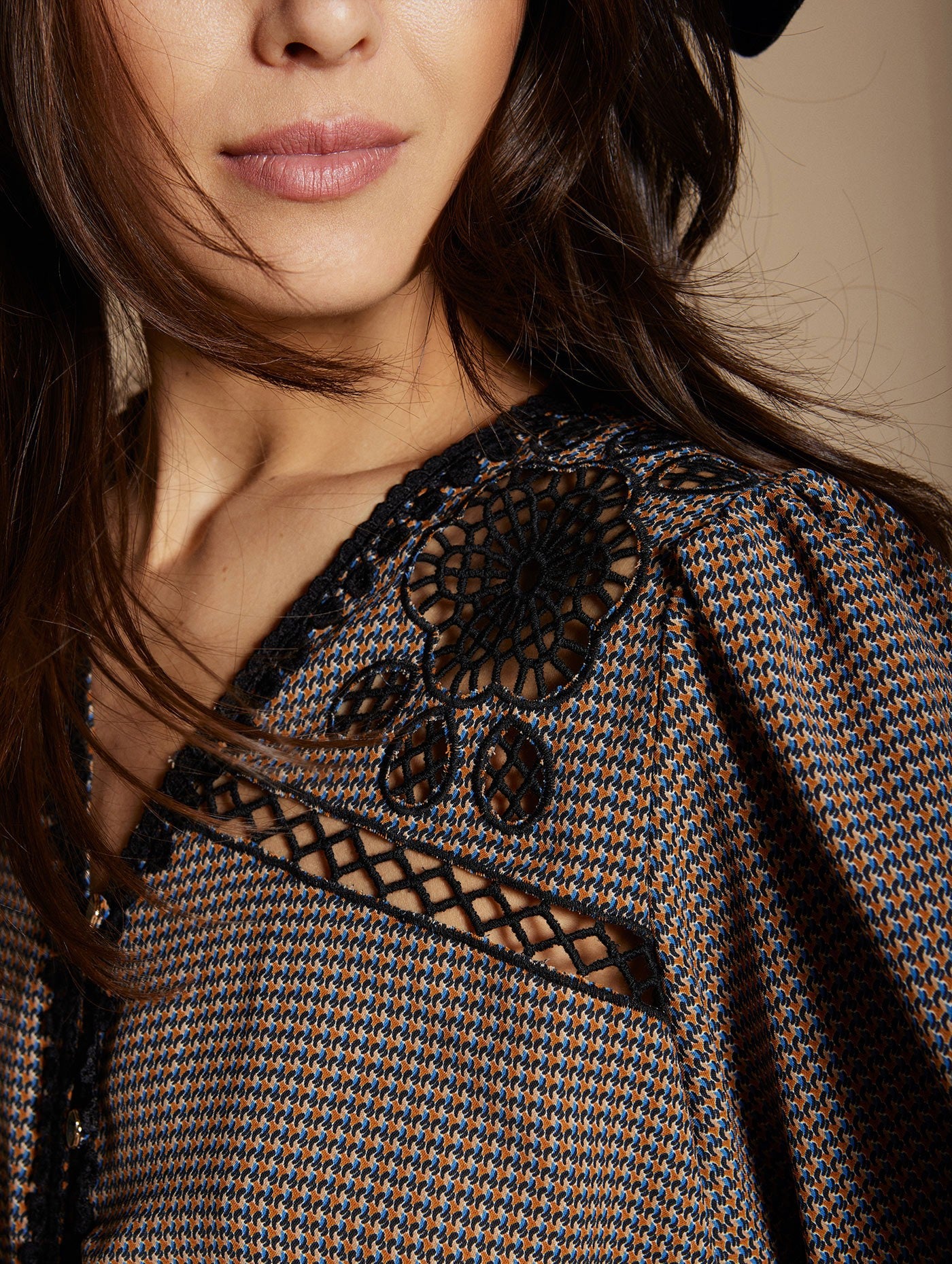 Contrast embroidery printed blouse