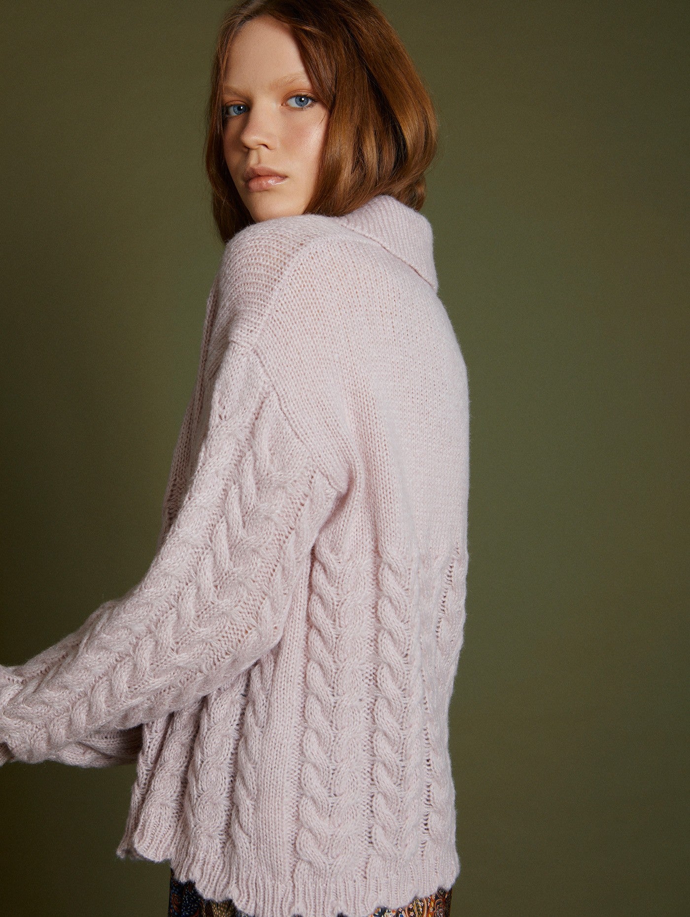 Lilac cable knit jumper with collar