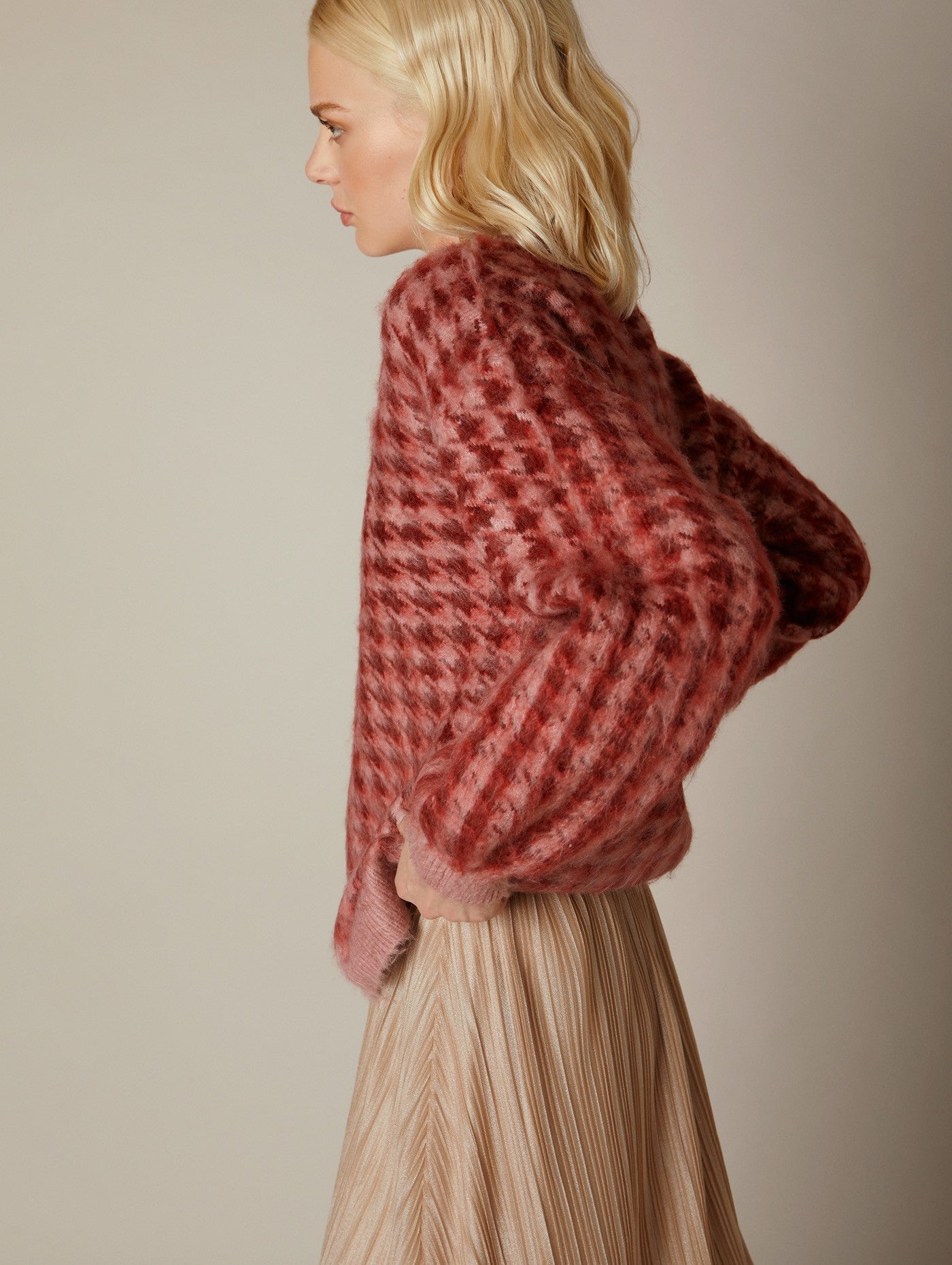 Houndstooth mohair effect knitted jumper