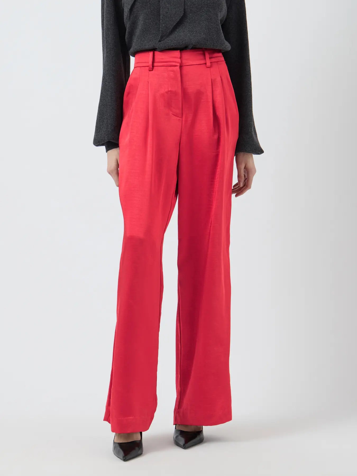 YASVIMA HW RED SATIN PANTS - SHOW