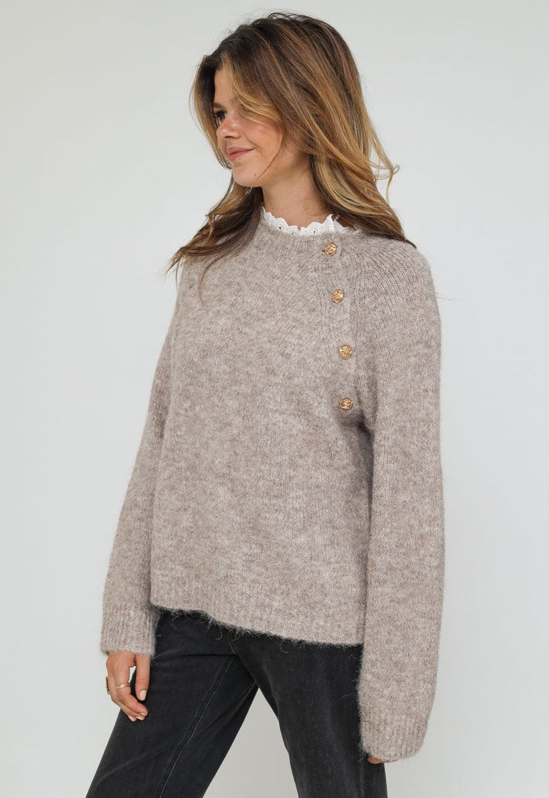 Sophia jumper with lace collar and buttons