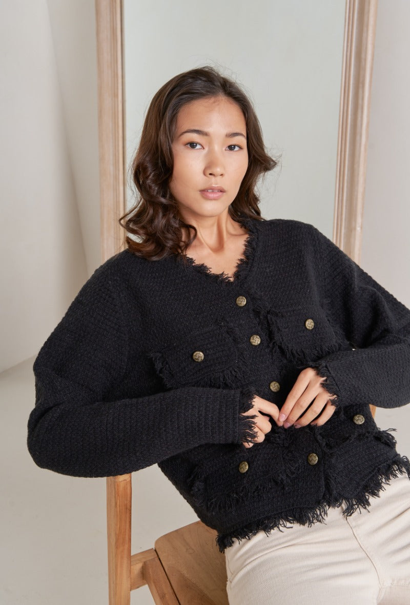 Buttoned cardigan with frayed edging