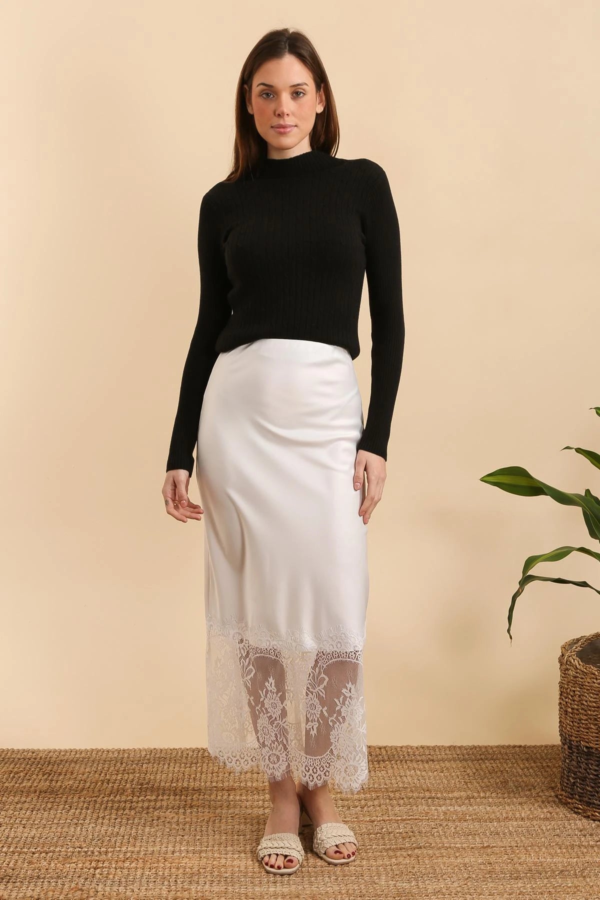 Champagne satin skirt with lace