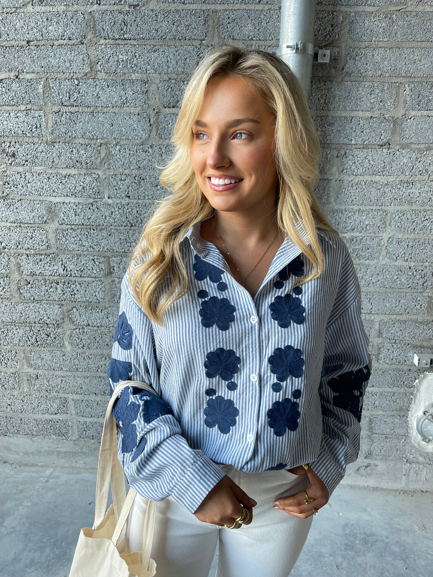 Lynn blue striped floral embroidery shirt