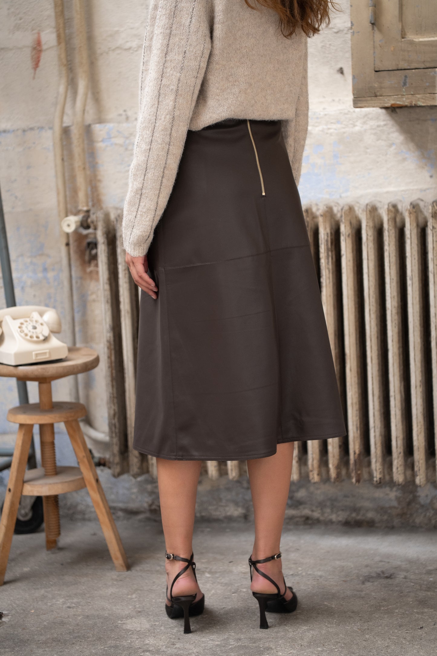 Emma chocolate brown leather skirt