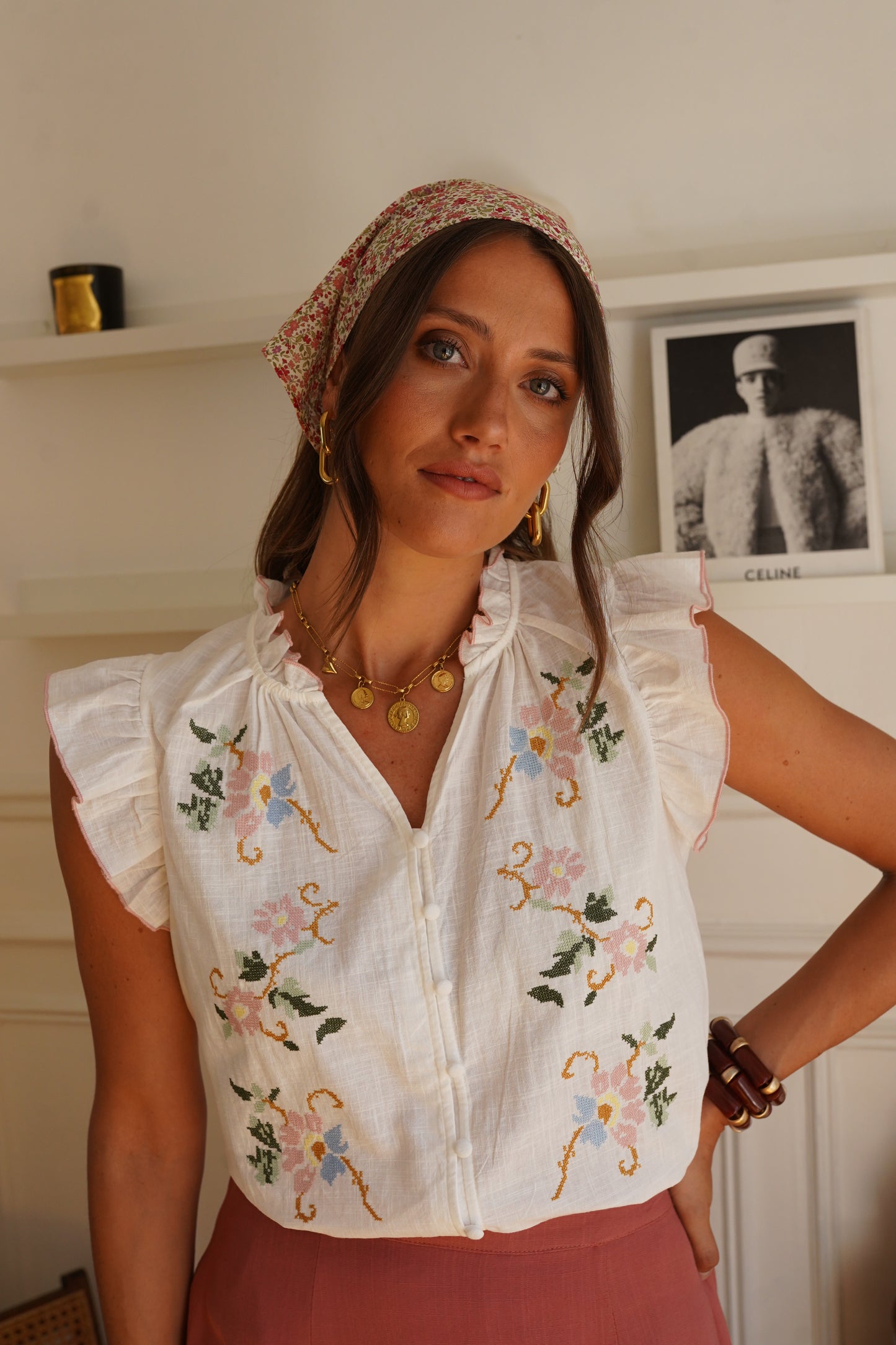 April white floral sleeveless blouse