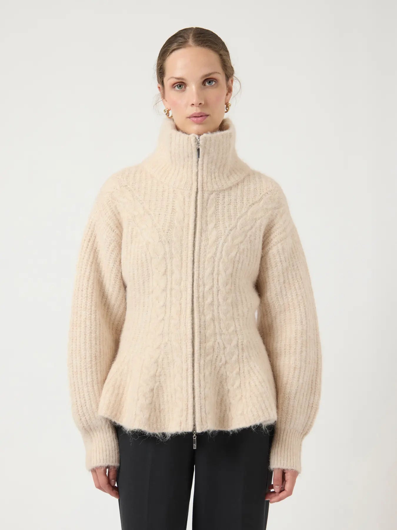 YASZIRA LS CABLE KNIT CARDIGAN