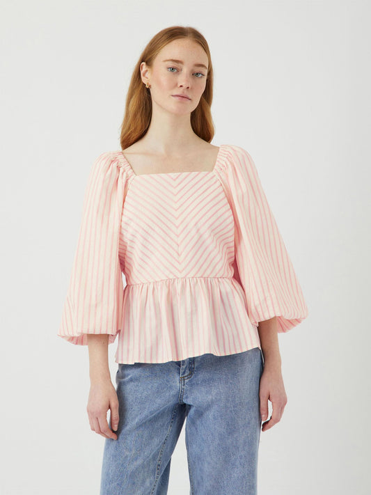 YASBANA 2/4 SLEEVED BLOUSE