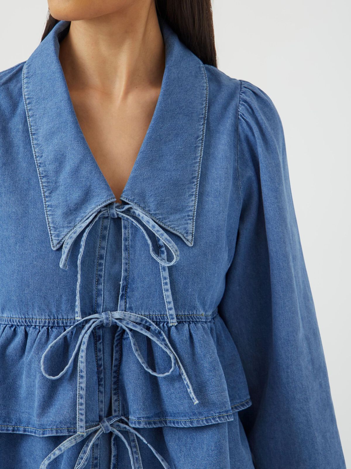 YASCELINDE denim frill tie front top