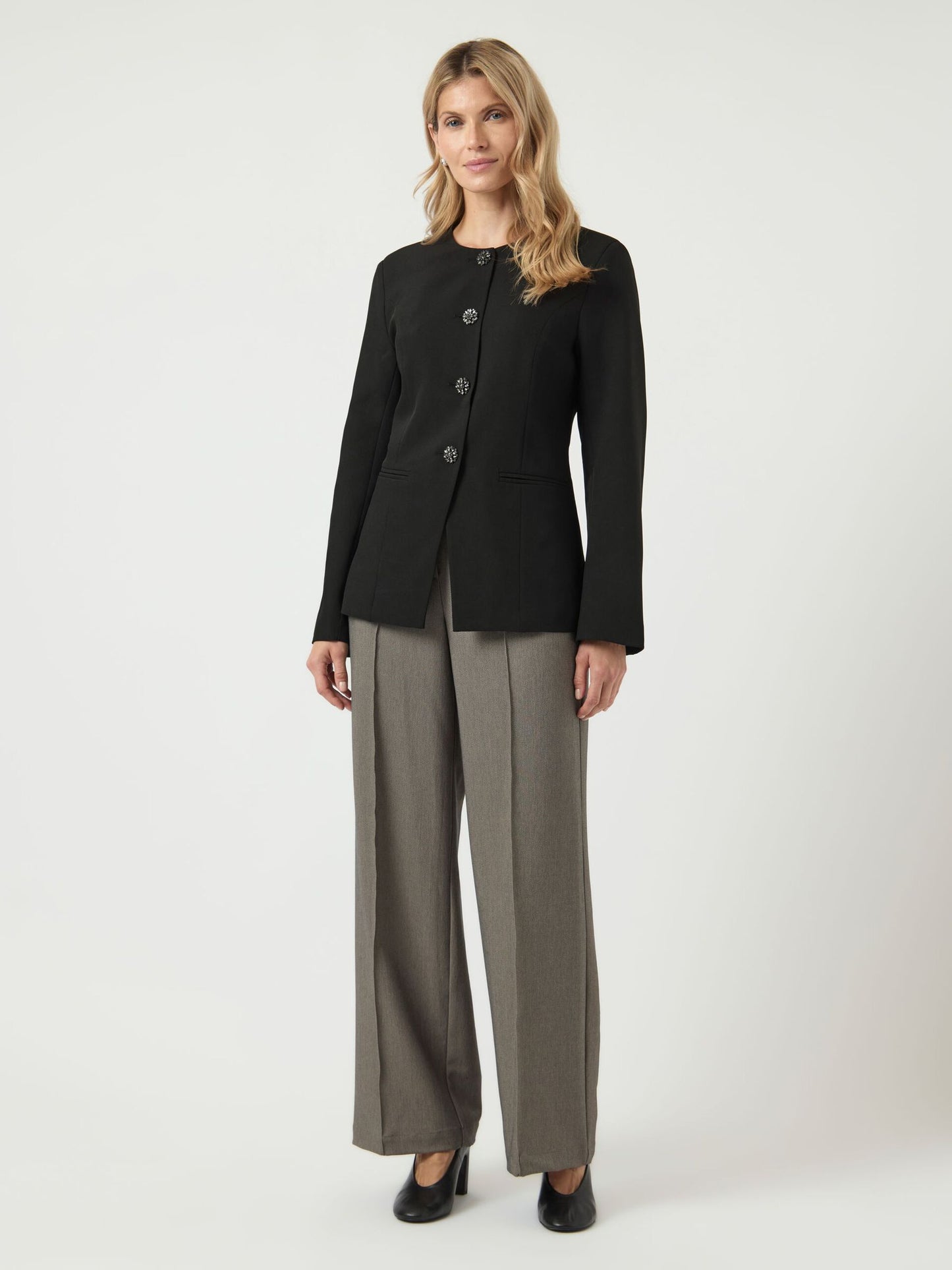 YASVETURA - Black diamond button blazer