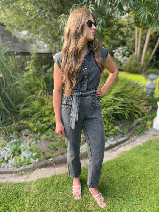 Molly short sleeve black wash black jumpsuit
