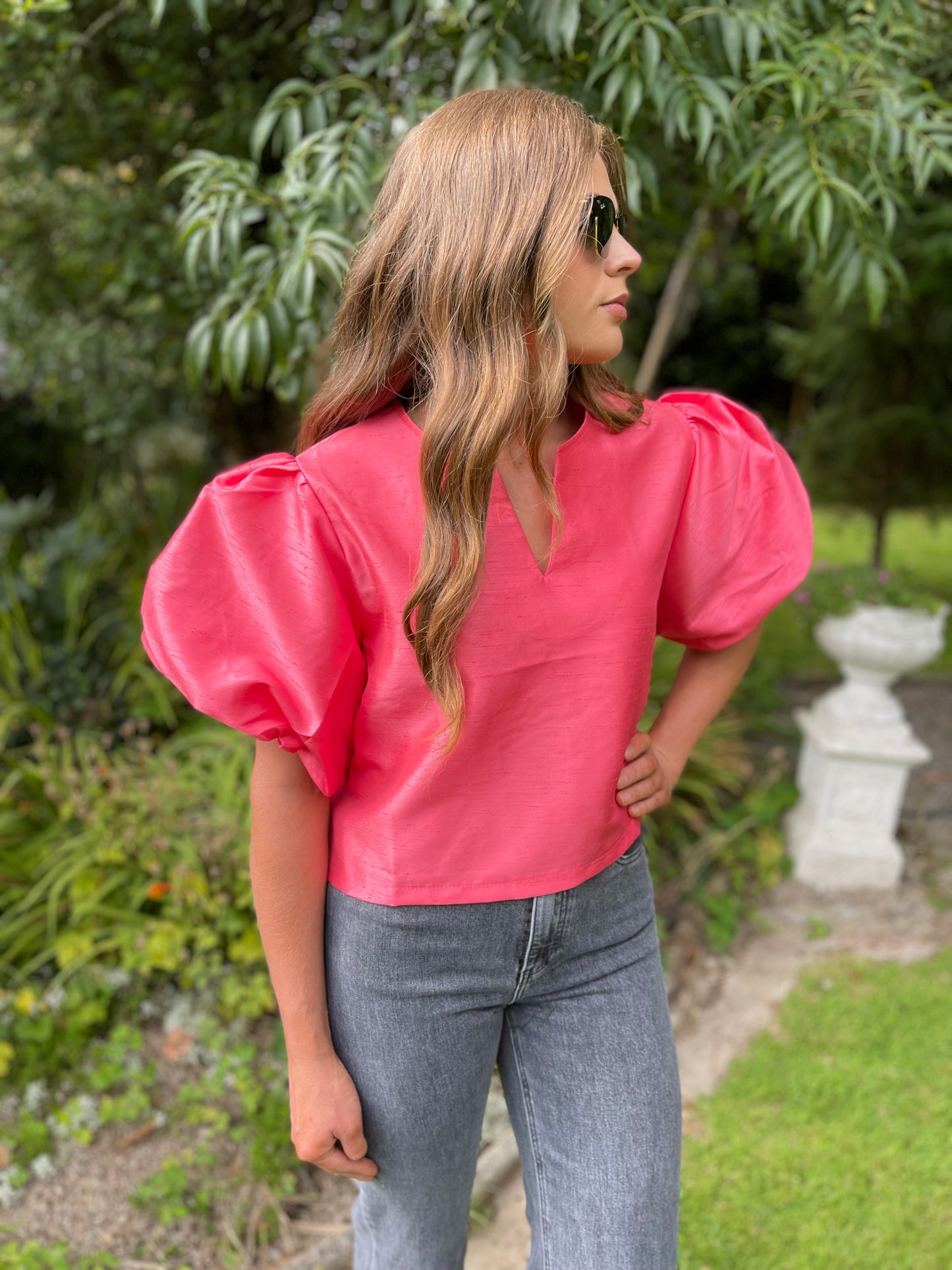 Elenora coral puff sleeve top