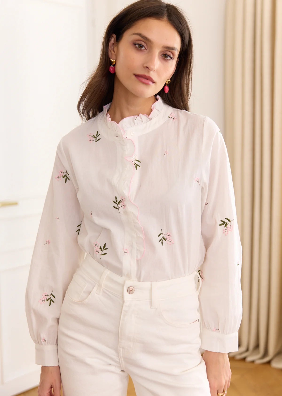 Eliza white blouse with pink flowers