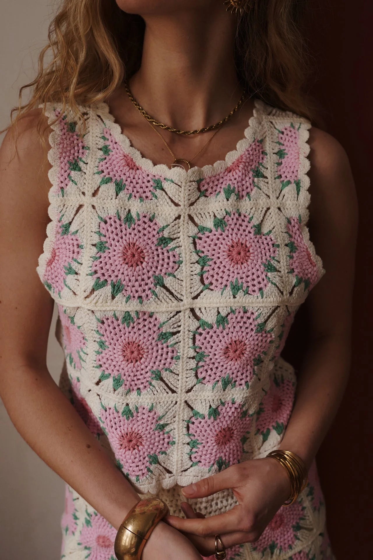 Daisy pink crochet crop top