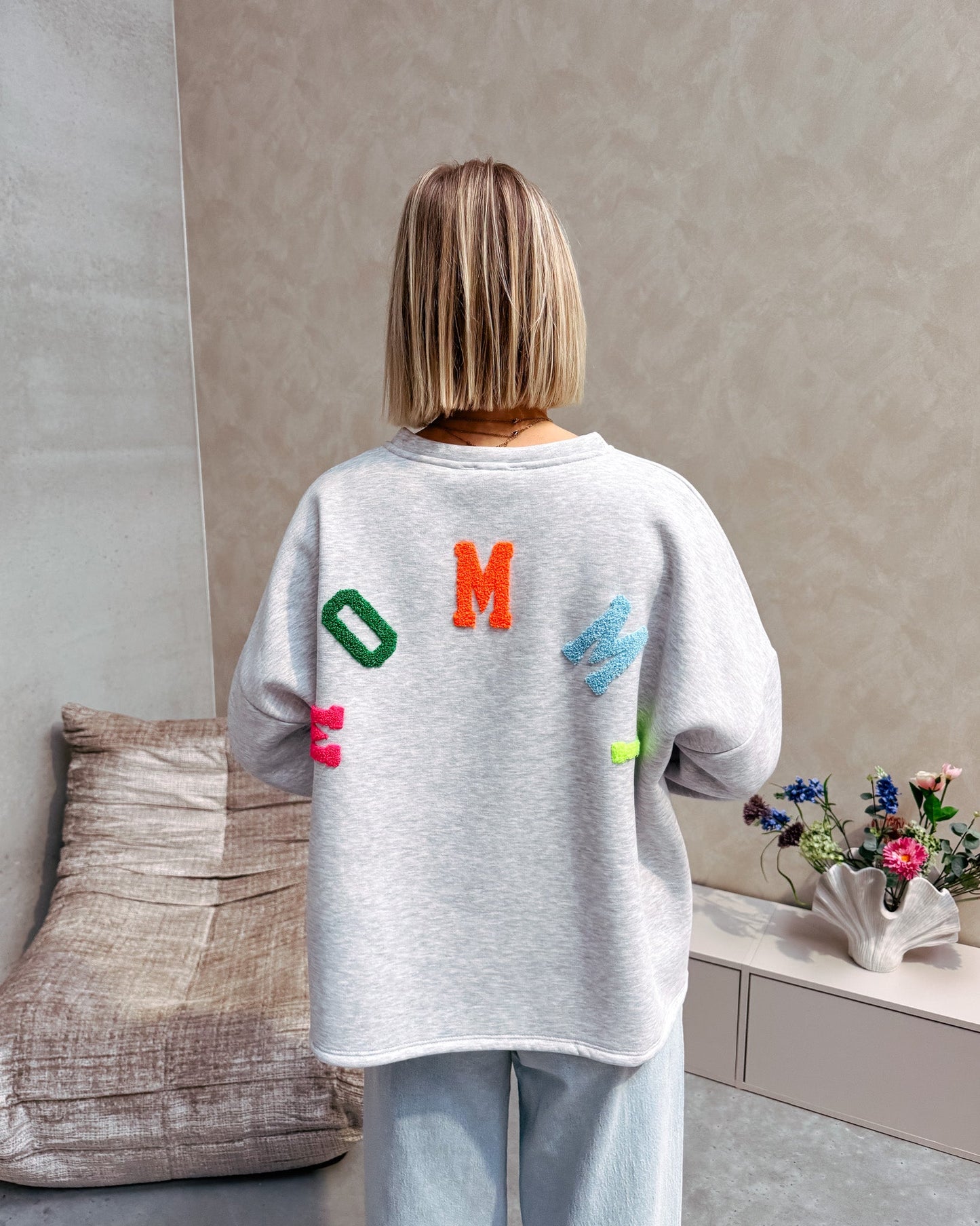 Mommy rainbow grey sweatshirt