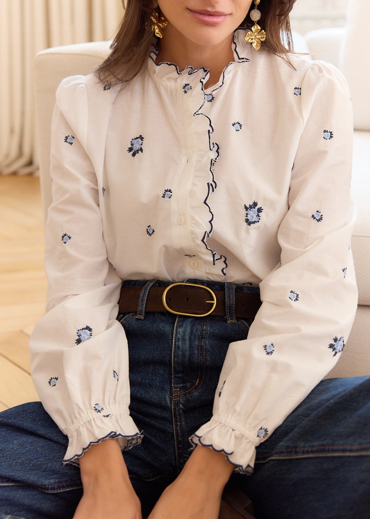 Poppy blue trim white floral blouse