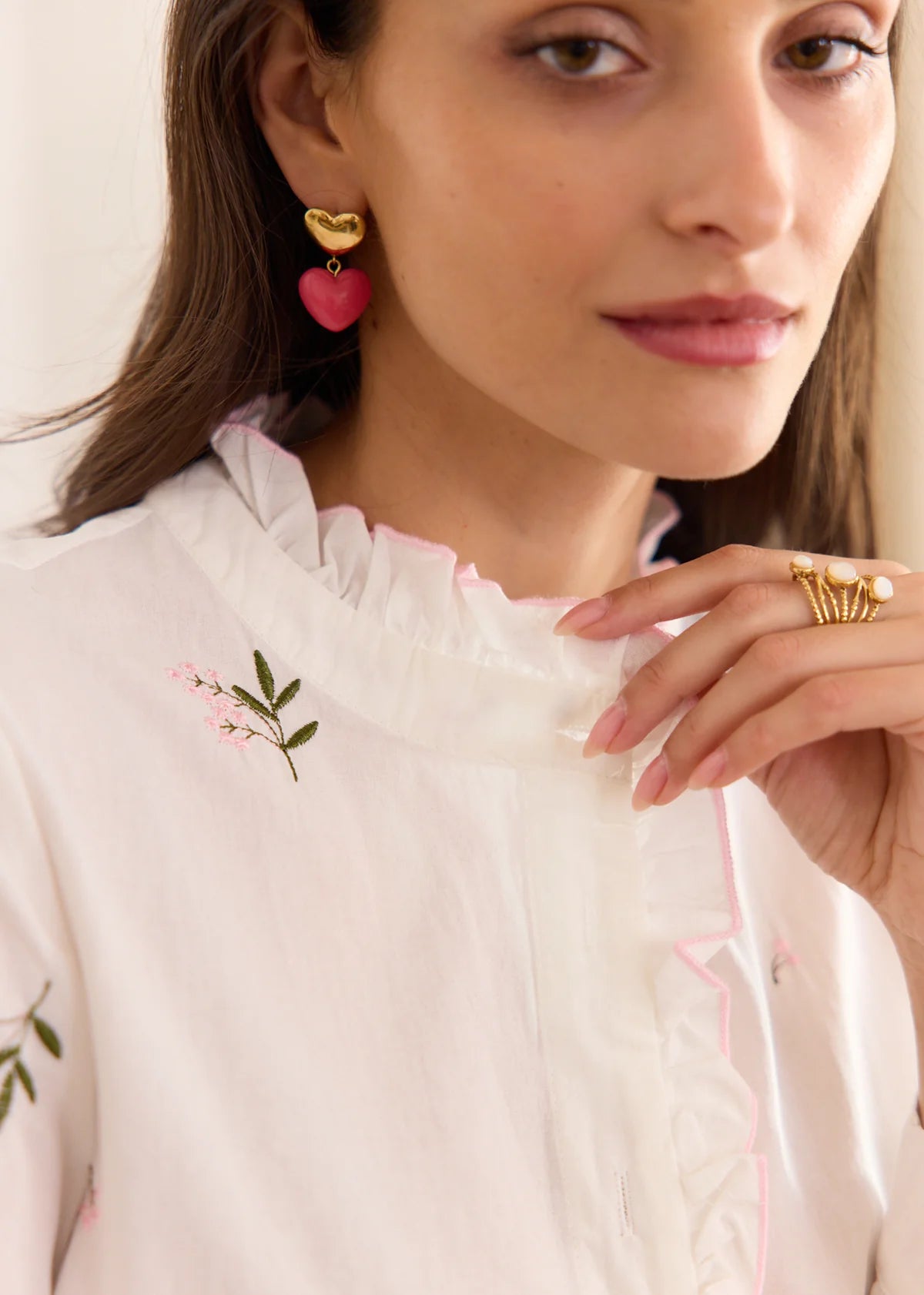 Eliza white blouse with pink flowers
