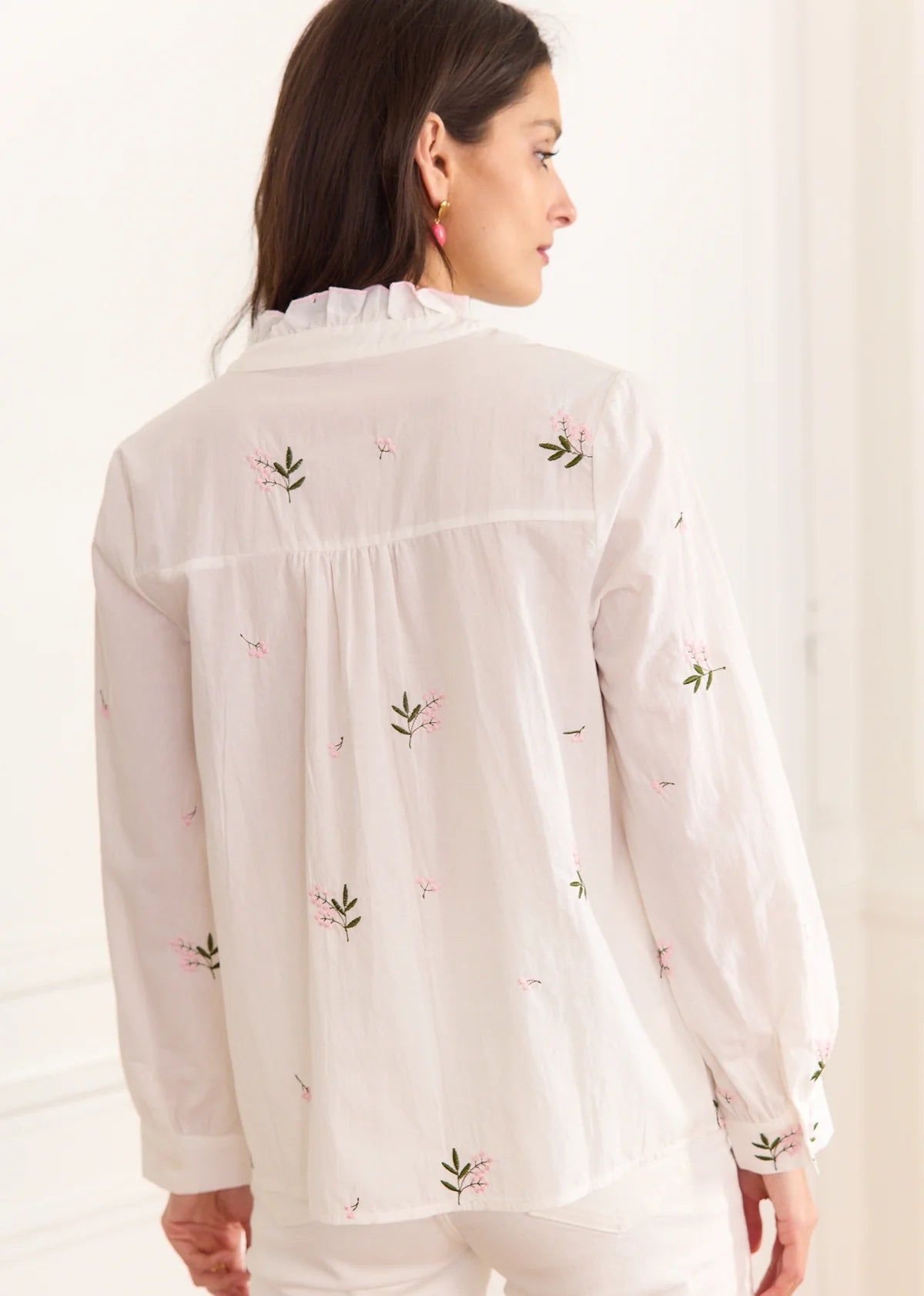 Eliza white blouse with pink flowers