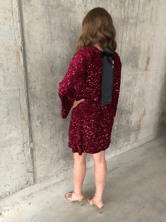 Elora burgundy sequin bow dress