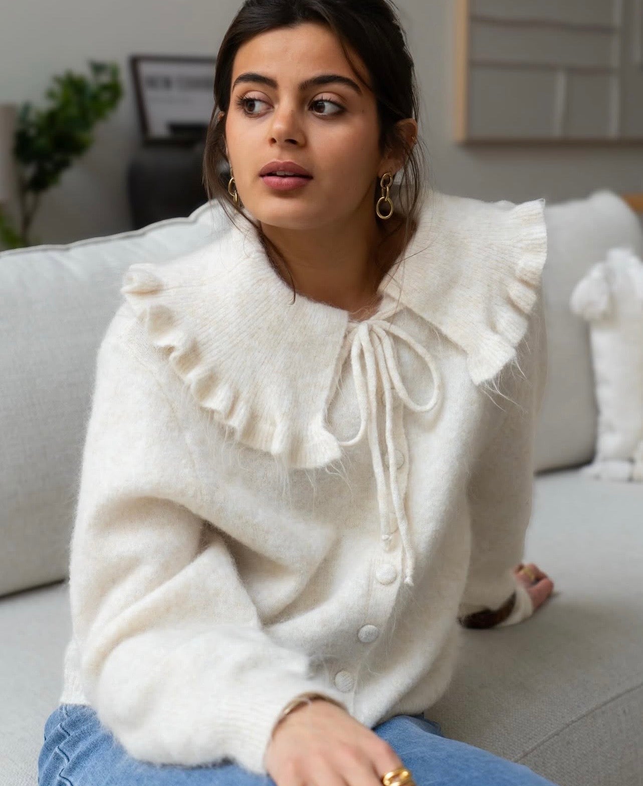 Lila beige Peter Pan collar cardigan