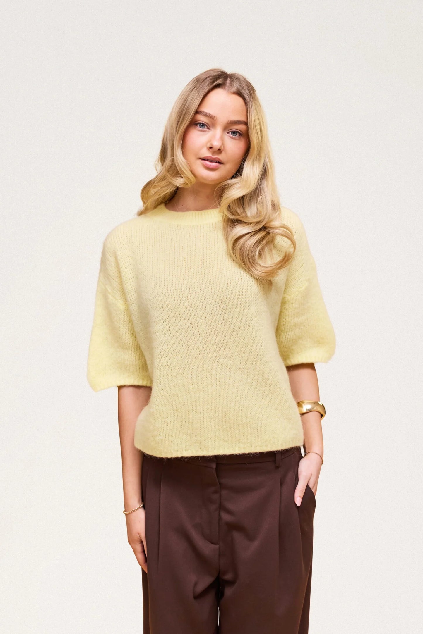 Erika light yellow 40% mohair short sleeve jumper