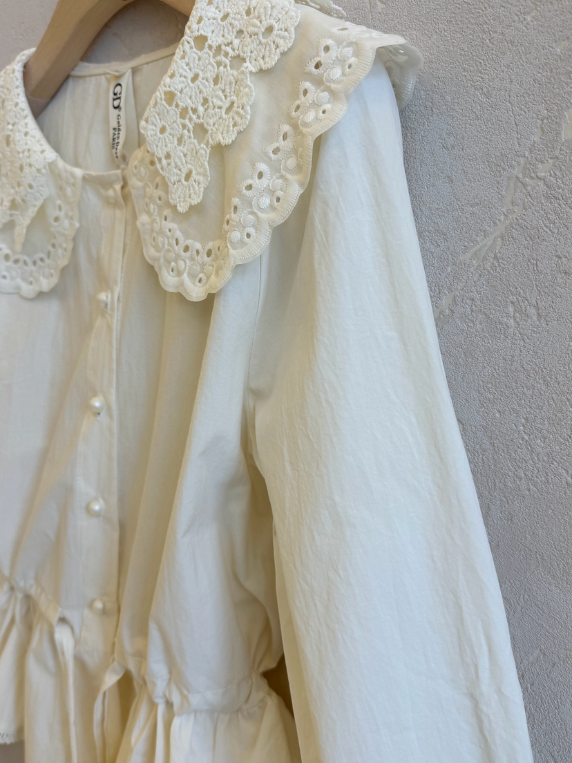 Daniella cotton poplin Peter Pan collar shirt