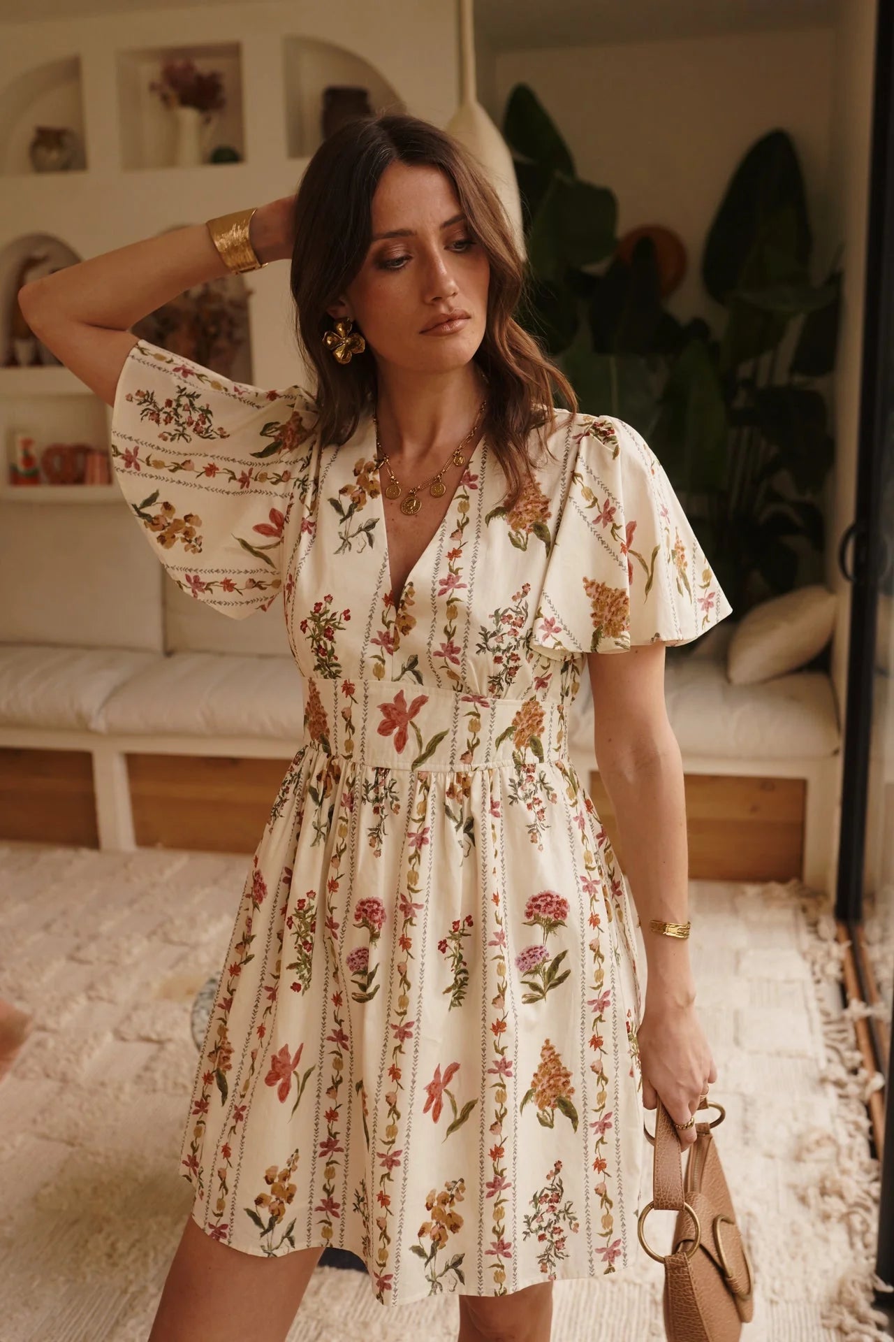 Sofia floral v neck short dress