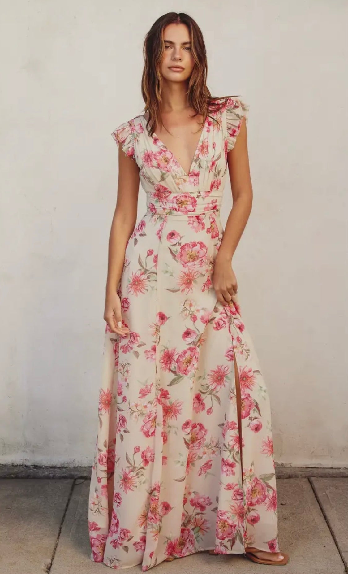 Dream girl plunging floral dress