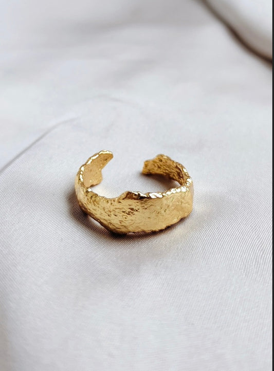 Wabi Sabi Irregular Ring