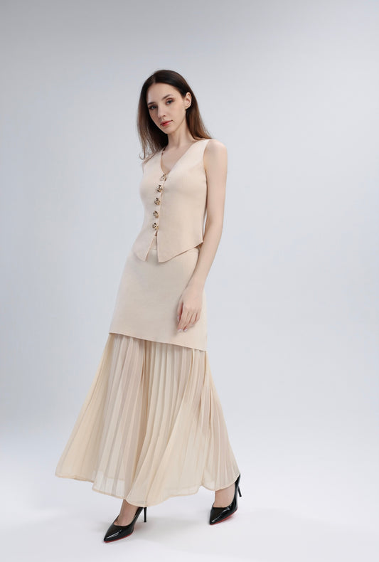 Tara beige knit pleated skirt co-ord set