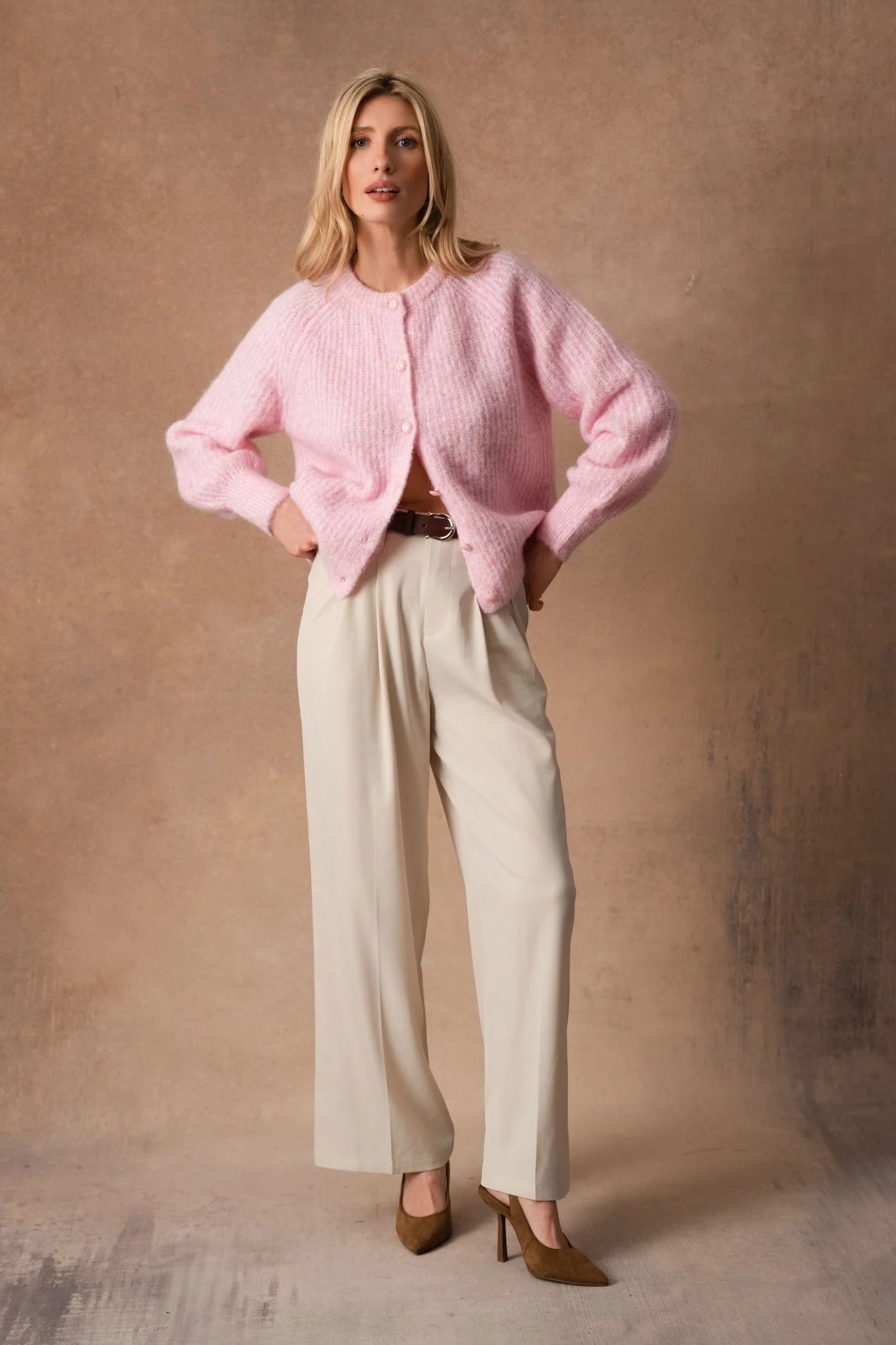 Violette baby pink cardigan