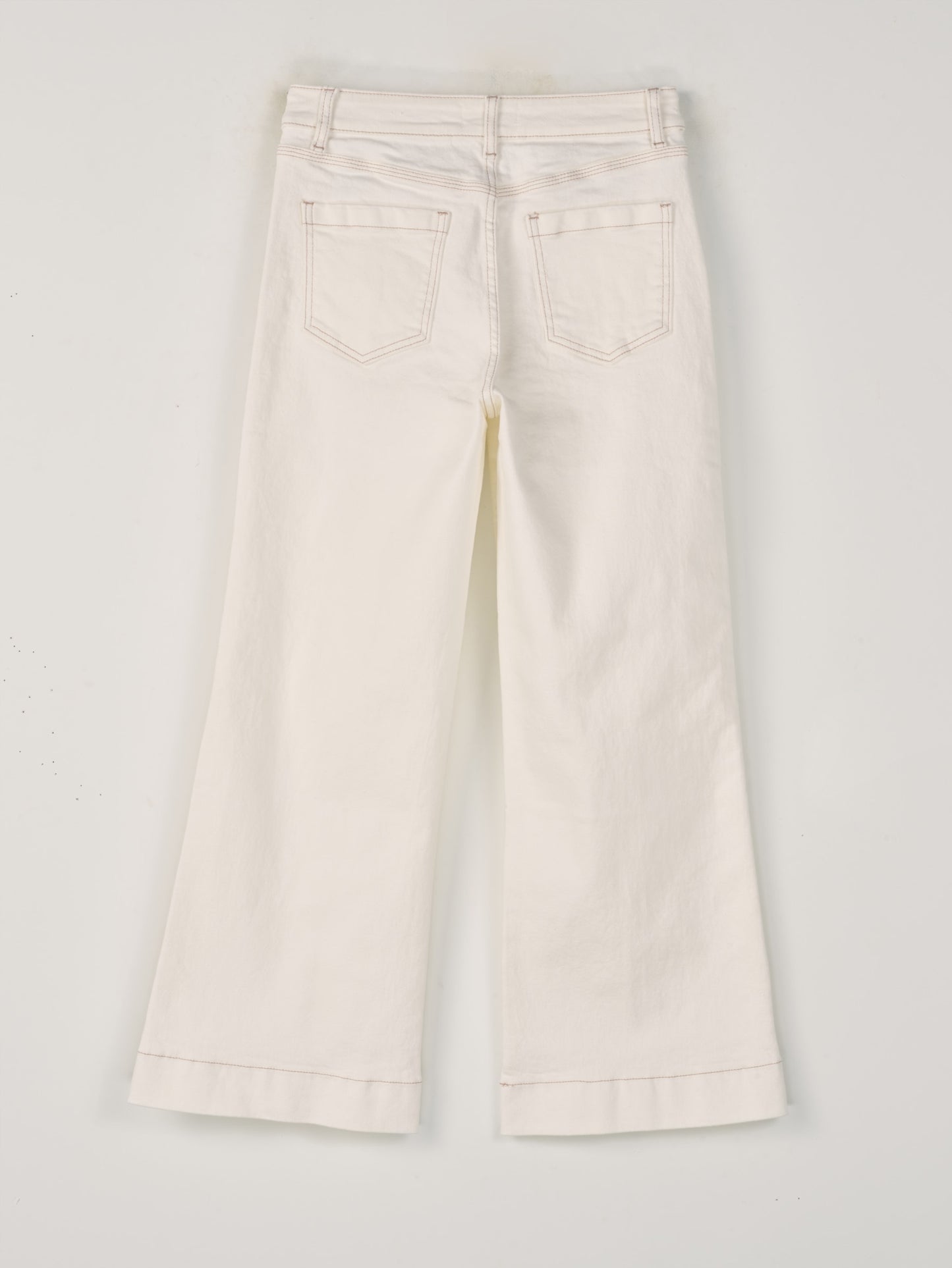 Ecru wide leg jeans with dark stitching