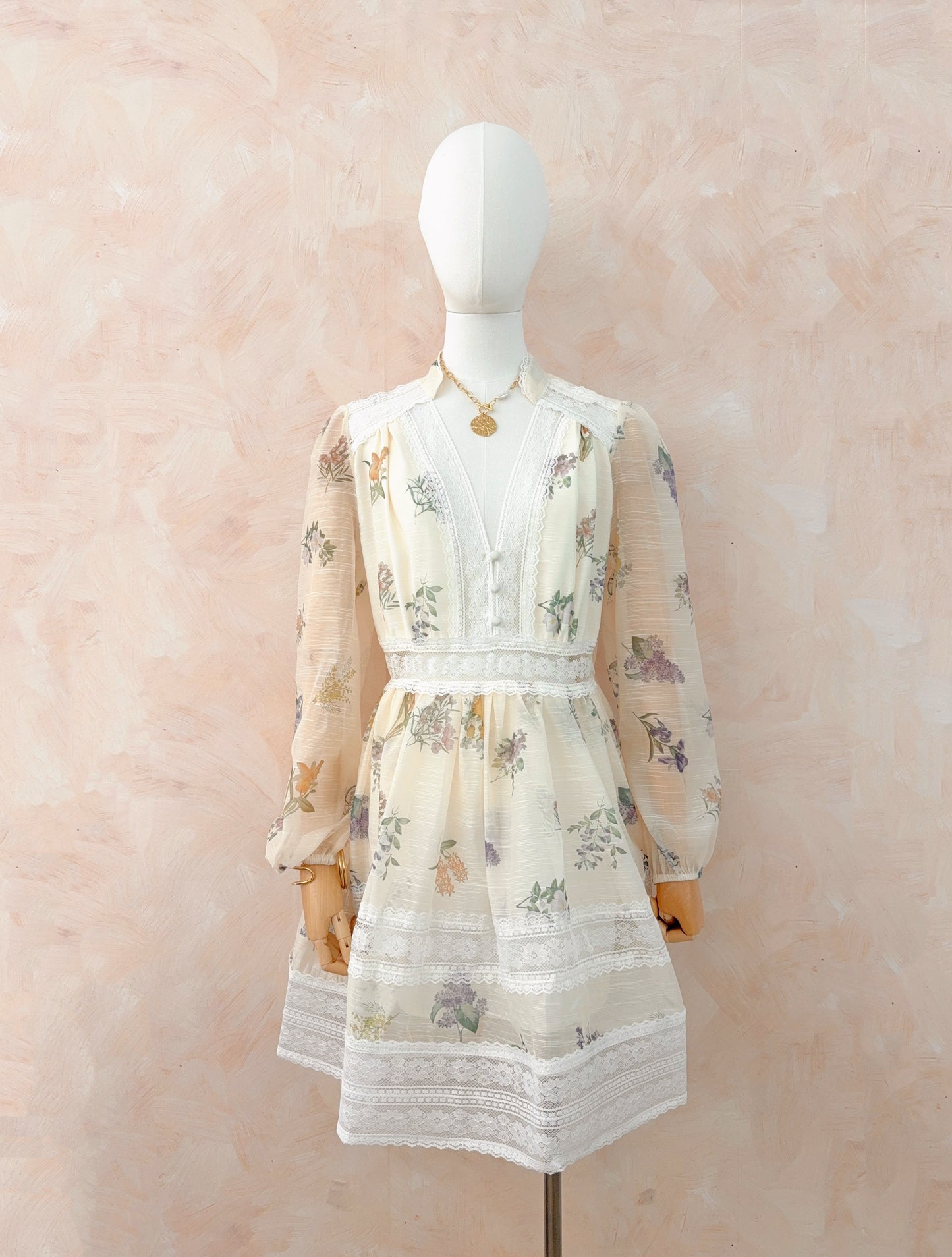 Charlotte floral lace dress