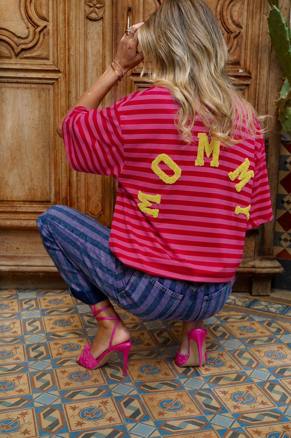 Mommy red & pink 3/4 sleeve light sweatshirt