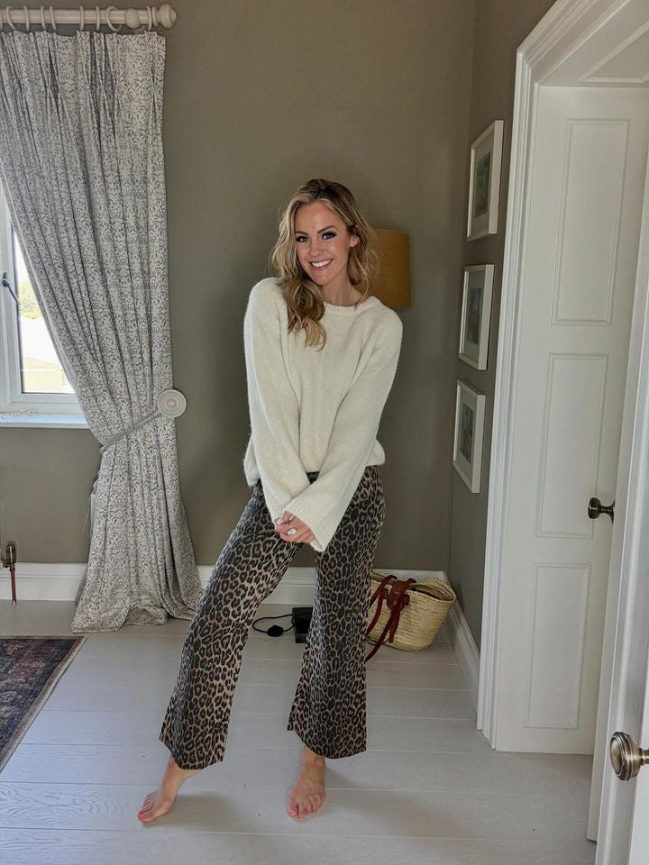 Wide leg leopard jeans